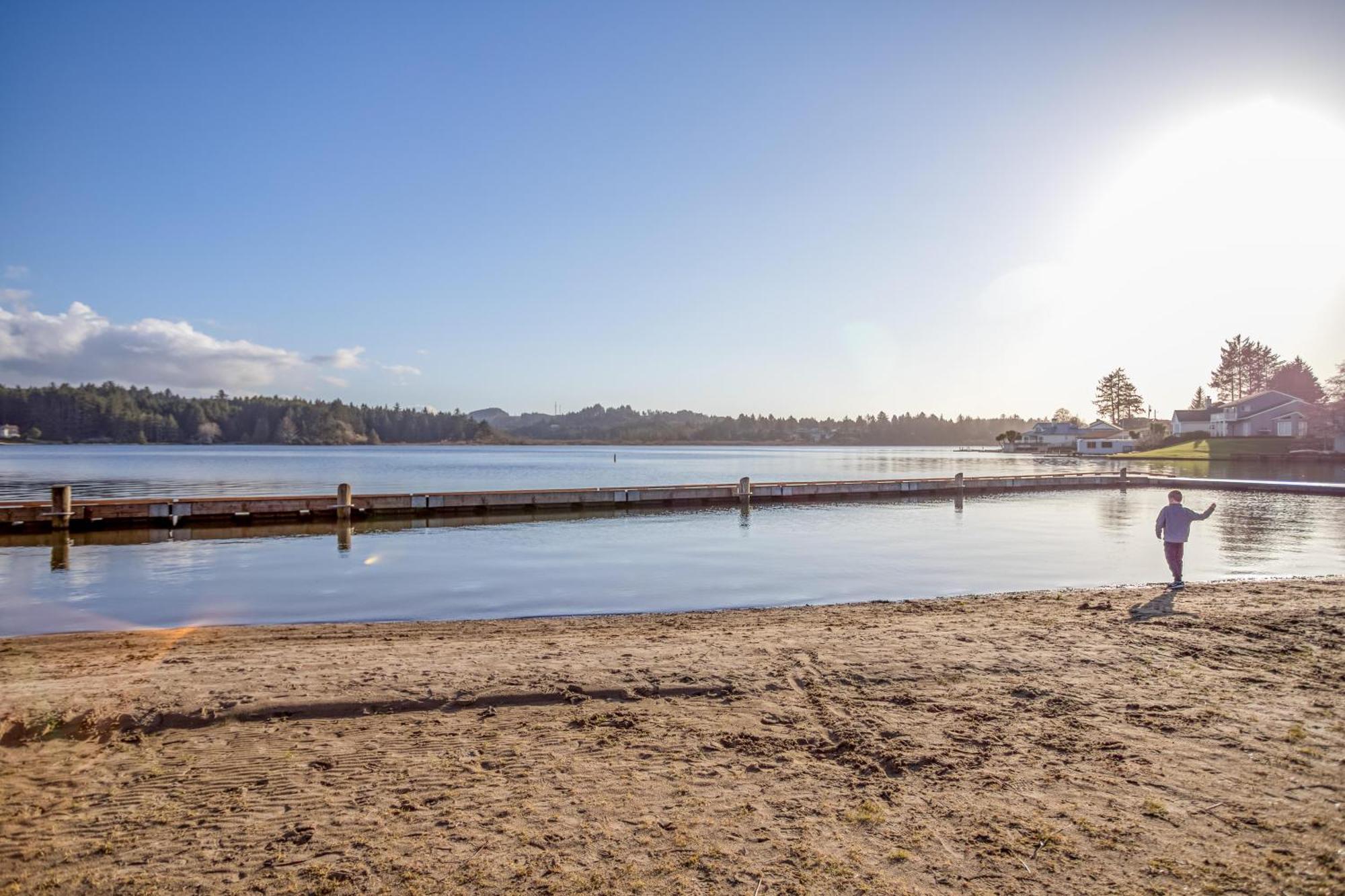 Sea Forever Lincoln City Ngoại thất bức ảnh